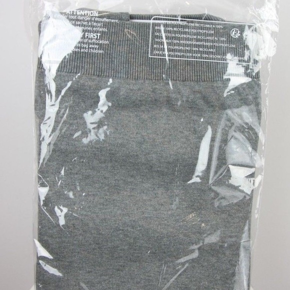 Lacoste Men's V Neck Cotton Jersey Sweater - Picture 6 of 6